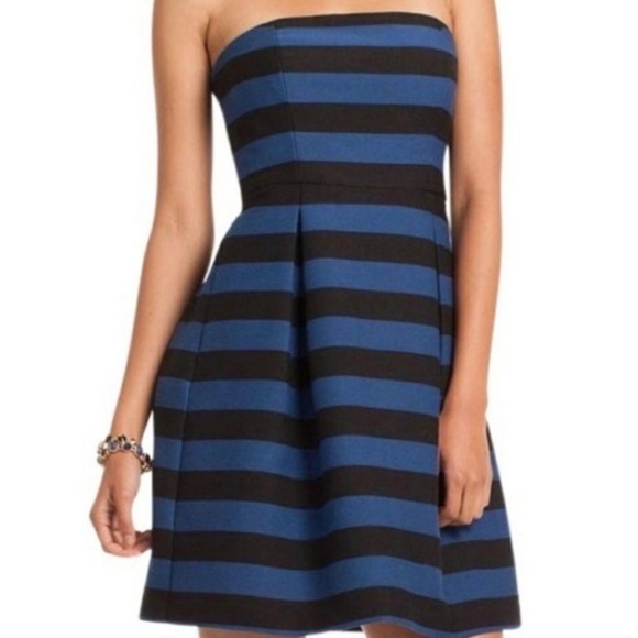 Trina Turk Cissily Navy Blue and Black Striped Dress size 2 - Picture 2 of 13